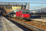 Wieder zurück aus Roskilde blieb noch Zeit, im abendlichen Bahnhof Helsingør Vectron 3225 der DSB mit einem Zug Doppelstockzug nach Roskilde zu fotografieren.