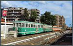 Auf den Gleisen des Bahnhofs Catania-Borgo stehen am 29.02.2024 zahlreiche abgestellte Trieb- und Beiwagen.