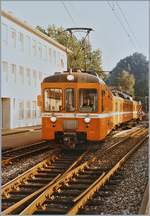 Als die AAR noch WSB hiess: Der Regionalzug 118 nach Menziken verlässt Teufental.