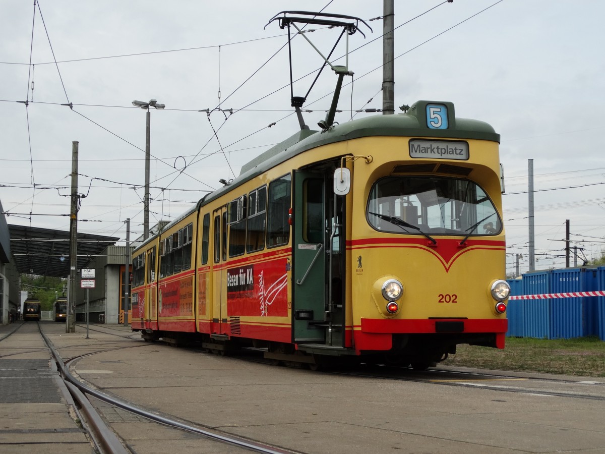 [Bild: vbk-d252wag-gt8-202-karlsruhe-866674.jpg]