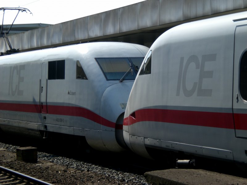 Bild http://www.bahnbilder.de/bilder/225557.jpg