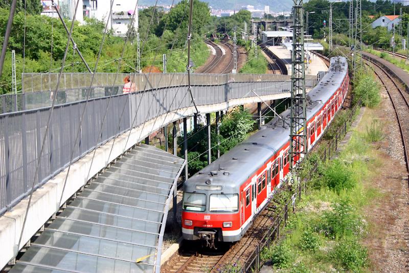 SBahnstation "Filderstadt" Die SBahnstrecke vom