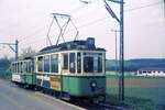 Straßenbahn Reutlingen__Tw 54 [ME 1928] mit Bw von Altenburg komend vor der Weiche zum Depot Oferdingen.__Mai 1970