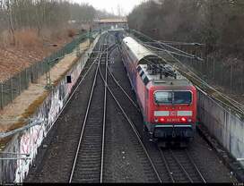 Nachschuss auf 143 871-2 der S-Bahn Mitteldeutschland (DB Regio Südost) als S 37753 (S7) von Halle-Nietleben nach Halle(Saale)Hbf Gl.