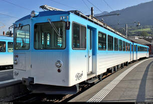 BDhe 4/4 15 der Arth-Rigi-Bahn (ARB | Rigi Bahnen AG) ist im Bahnhof Arth-Goldau (CH) abgestellt.