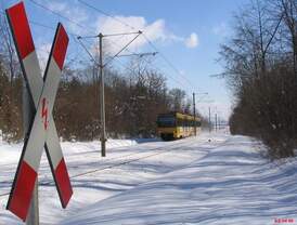 Stadtbahn als Überlandbahn -     Waldstrecke der Linie U3 zwischen Plieningen und Möhringen,     28.02.2005 (M)