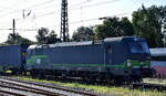 Salzburger Eisenbahn Transport Logistik GmbH mit der ELL Vectron  '193 209' [NVR-Nummer: 91 80 6193 209-4 D-ELOC] und einem Containerzug Richtung Hamburg am 19.07.24 Höhe Stendal Hbf.