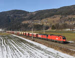 Mitte Jnner 2025 traktionerten die 1116 155 sowie die 1293 182 den aus Eisenerz kommenden  RCA-Erzzug 58668 mit dem Ziel Leoben Donawitz, und wurden dabei von mir in Trieben fotografiert.