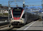 SBB - RABe 523 030 + 523 .. bei der einfahrt im Bhf. Renens am 28.02.2025