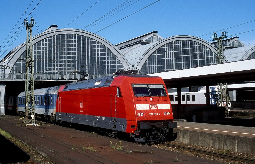  101 013  Karlsruhe Hbf  10.05.02