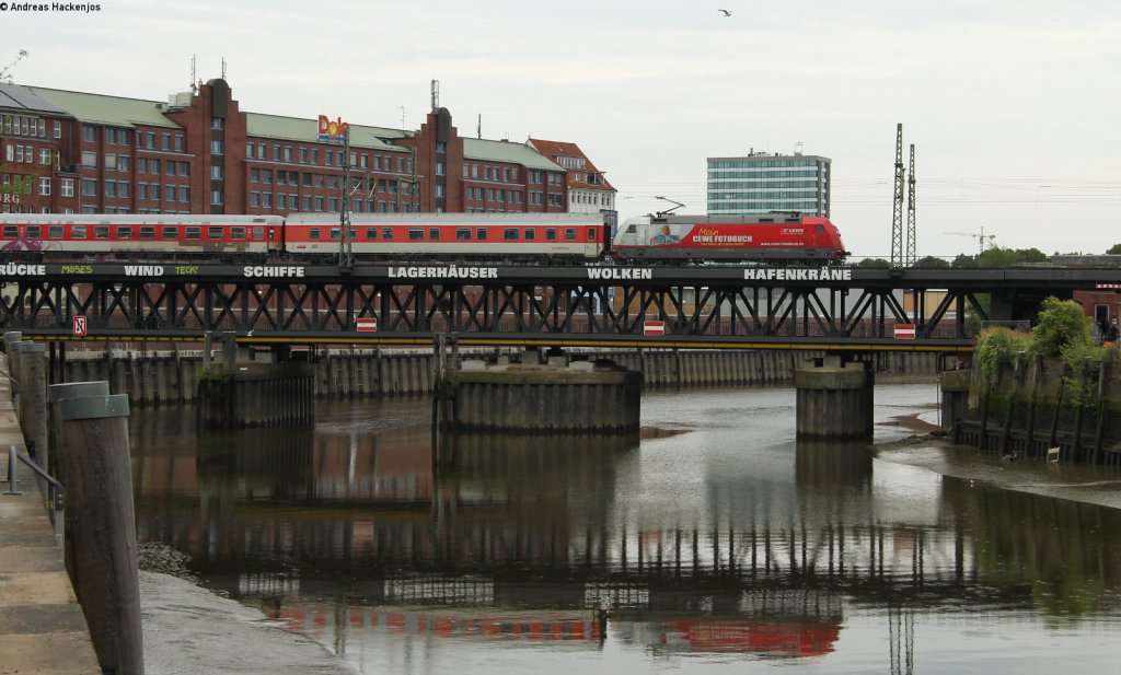  101 089-1  CEWE Fotobuch  mit dem AZ 13371 (Hamburg Langenfelde-Alessandria) auf der Oberhafenbrcke 5.8.12