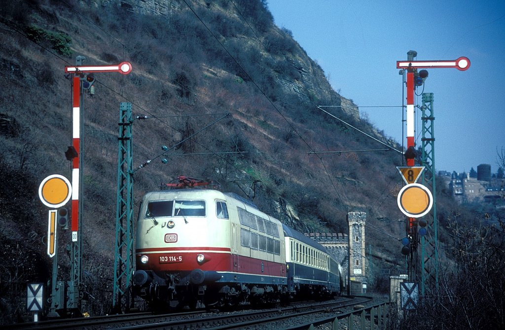  103 114  bei St. Goar  01.04.87