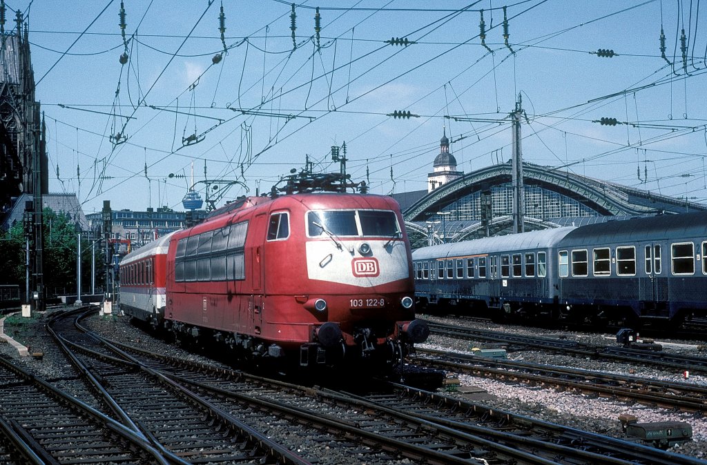  103 122  Kln Hbf  23.05.93