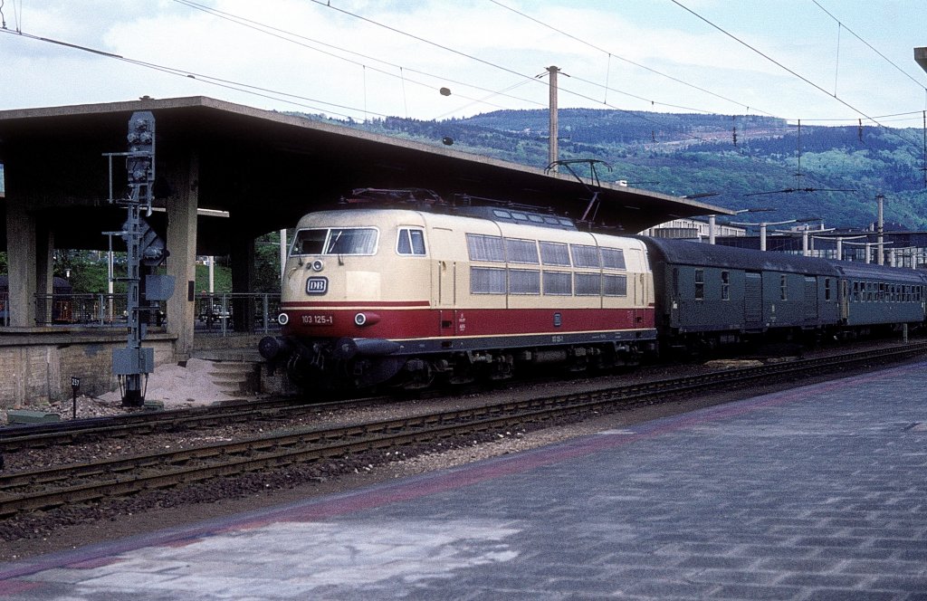   103 125  Heidelberg Hbf  08.05.77