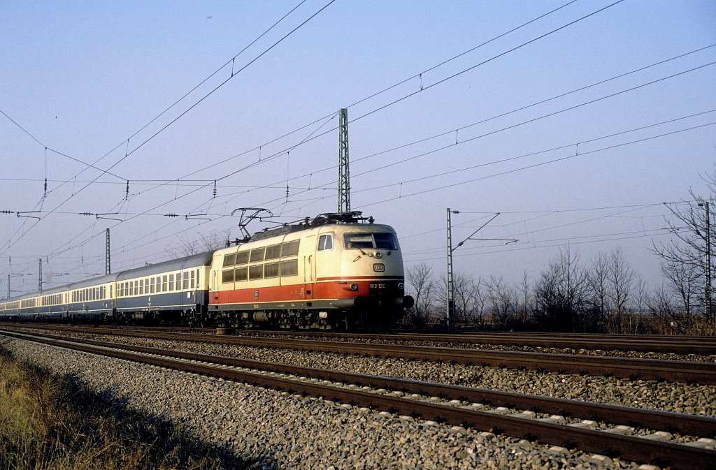  103 130  bei MA - Friedrichsfeld  30.11.89