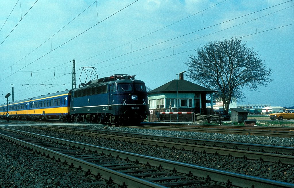 110 429  Troisdorf  16.04.82