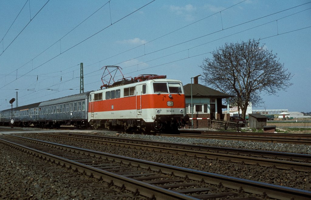 111 141  Troisdorf  16.04.82