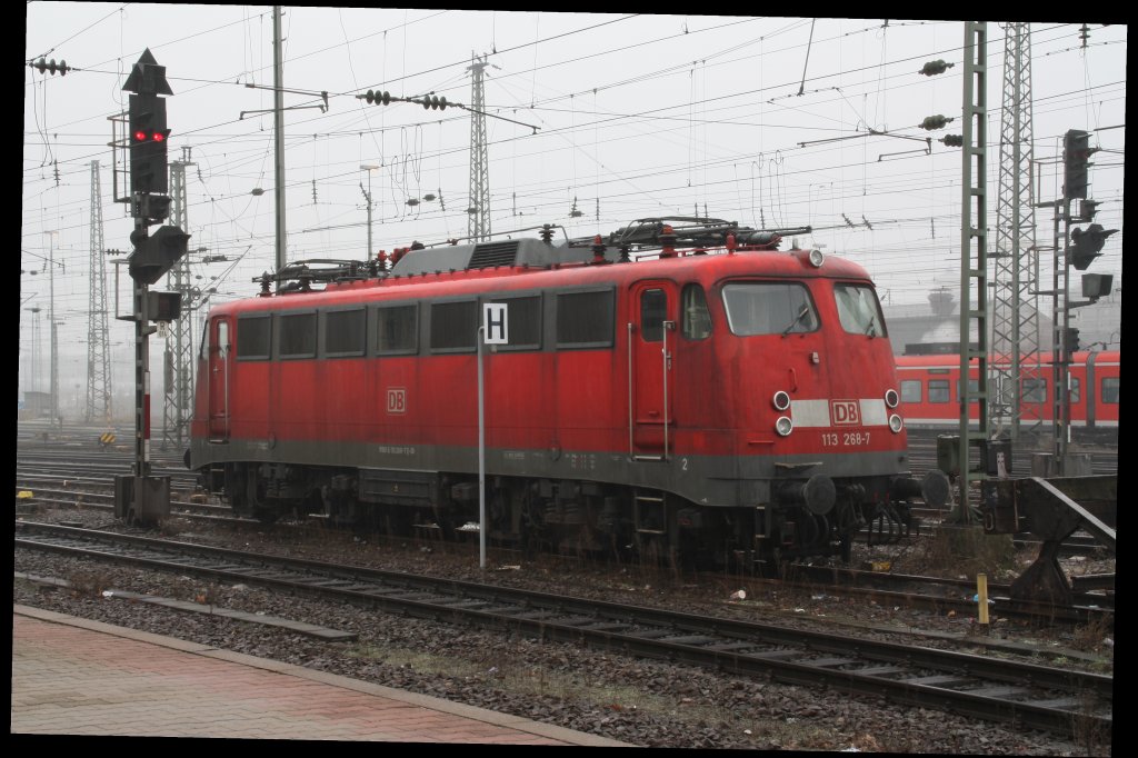 113 268 steht am 24.01.10 in Mannheim Hbf.