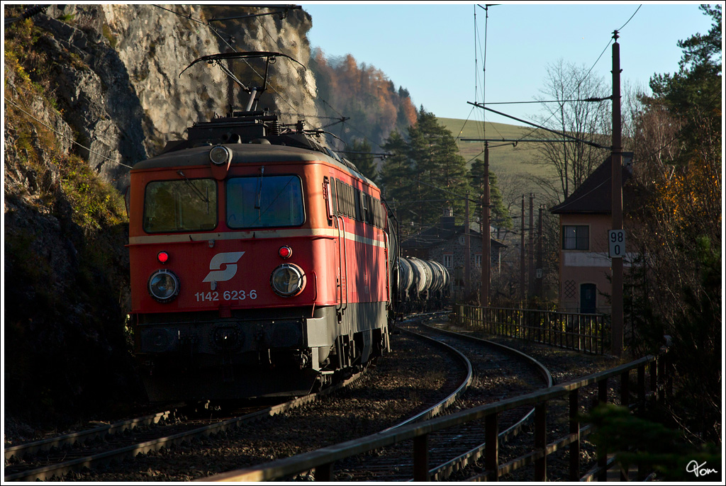 1142 623 leistet am Kesselzug 49417 Nachschiebearbeit.
Breitenstein 17.11.2012