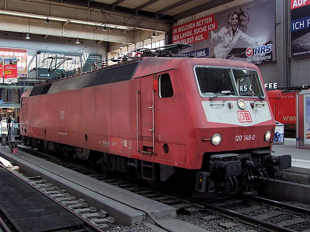 120 149-0 im Mnchener-Hbf;110513