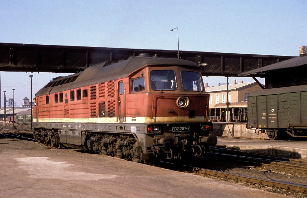 132 207  Gotha  24.02.90