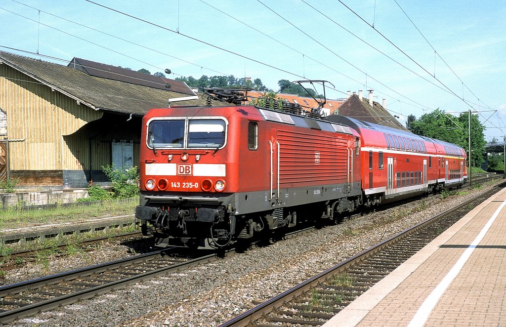  143 235  Asperg  12.06.01