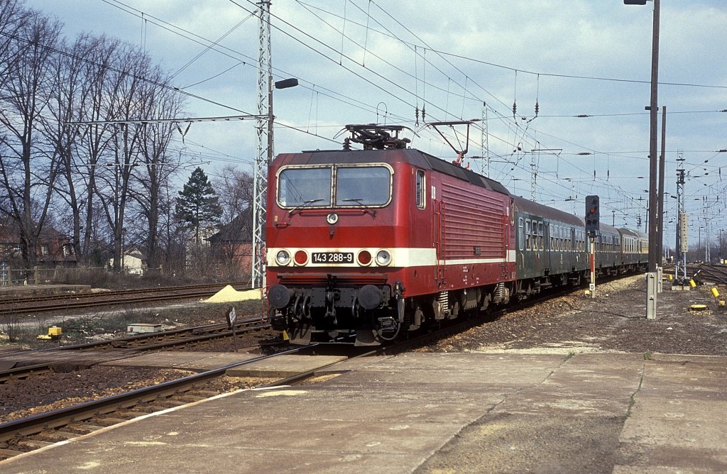  143 288  Ruhland  08.04.92