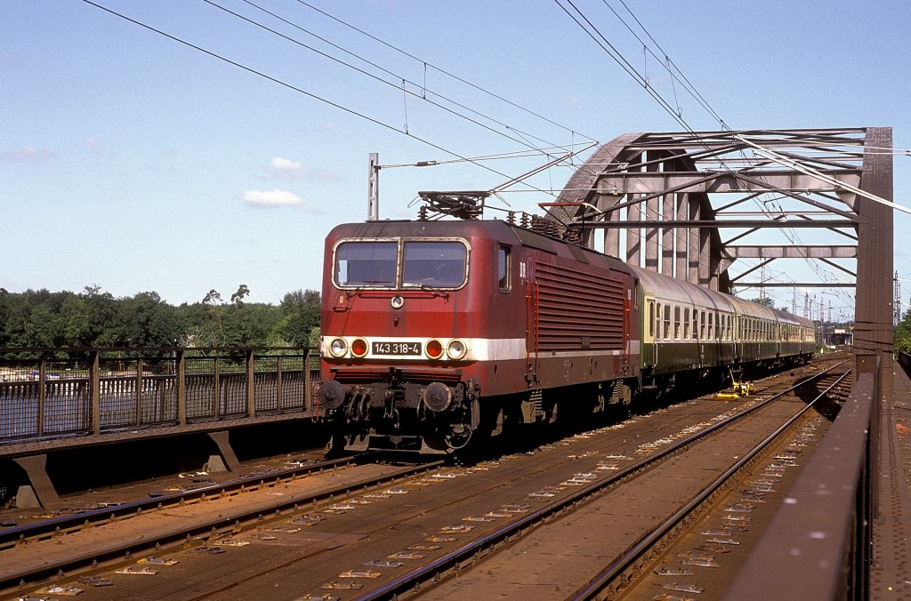 143 318  Potsdam  17.06.92