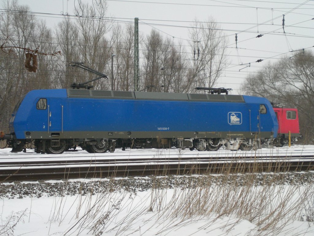 145 030, der  Press , am 10.02.2010 in Brandenburg Hbf.