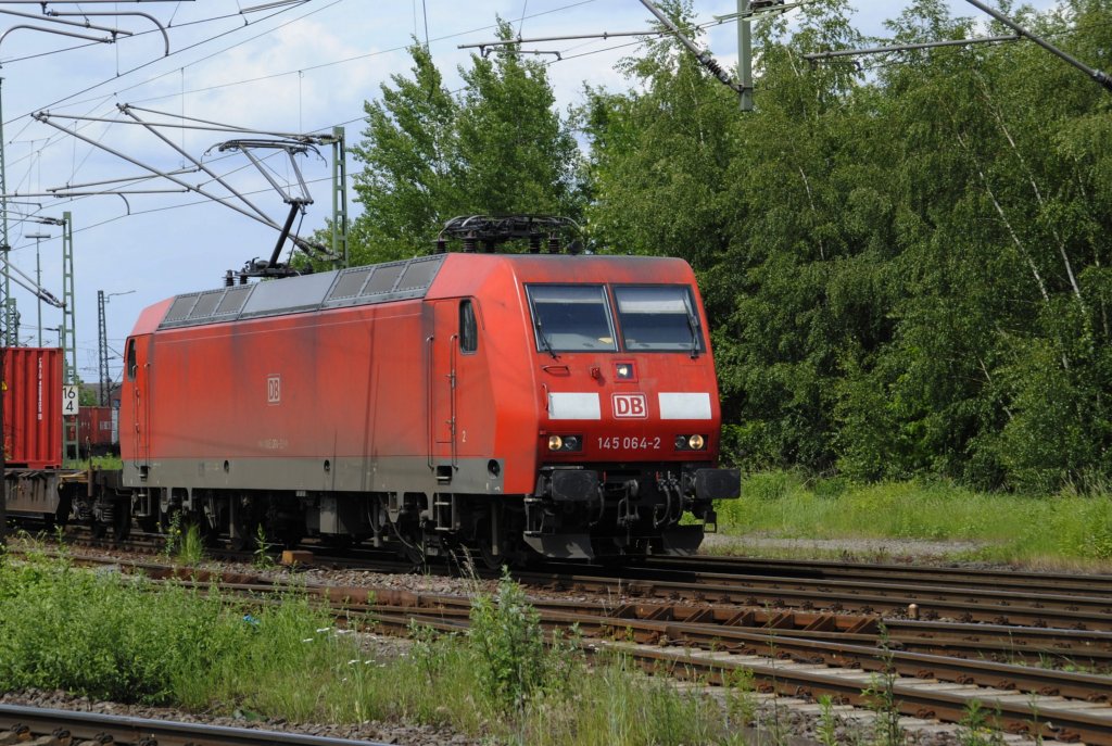 145 064-2, am 08.06.2010 in Lehrte.