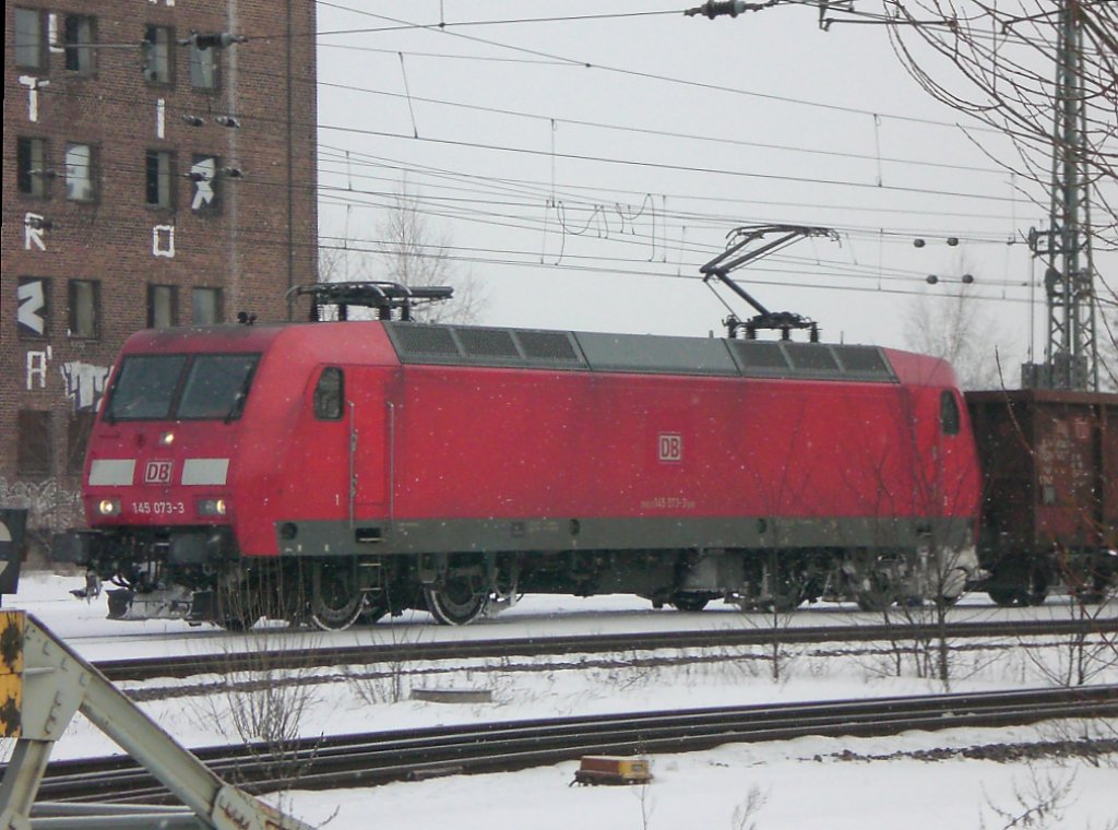 145 073 am 15.02.2010 in Brandenburg Hbf.