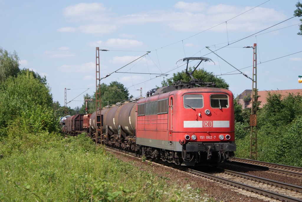 151 062-7 mit gem. GZ in Limmer 24.06.09