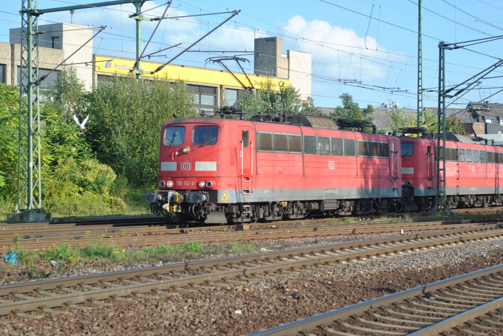 151 112-0 und eine weitere 151 , mit leeren Errzbomber in Lehrte.