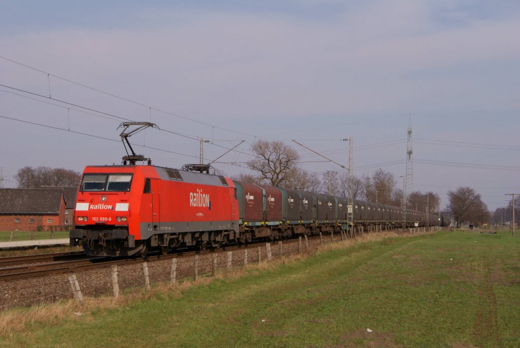 152 099-8 mit dem  Nievenheimer  von Gttingen nach Nievenheim in Hamm-Neustadt am 24.03.2012