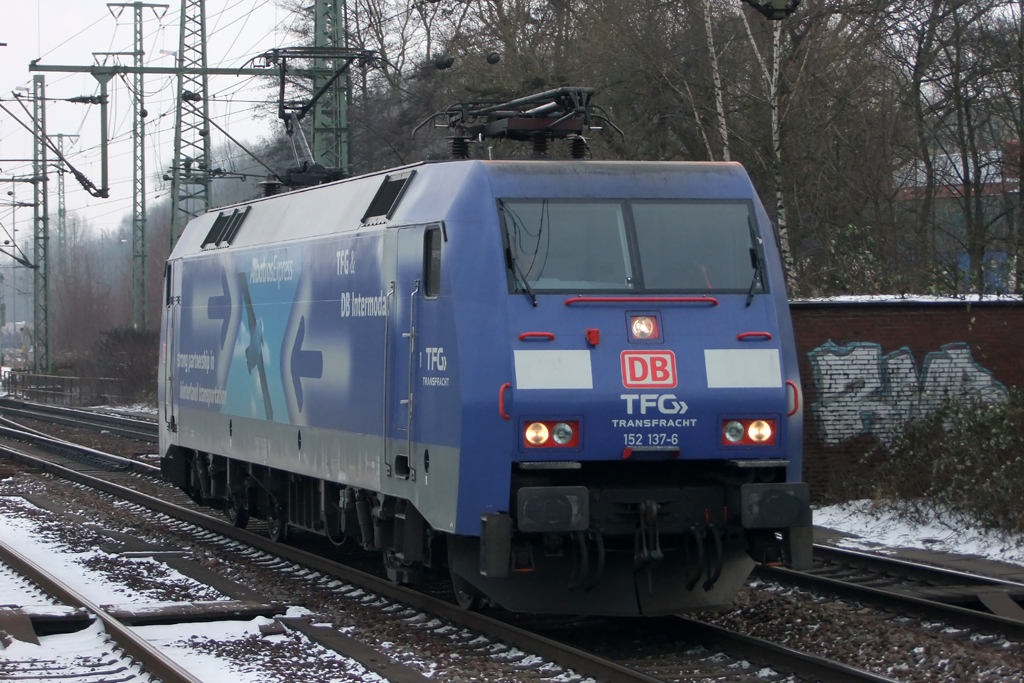 152 137-6 in Hamburg-Harburg 26.1.2013