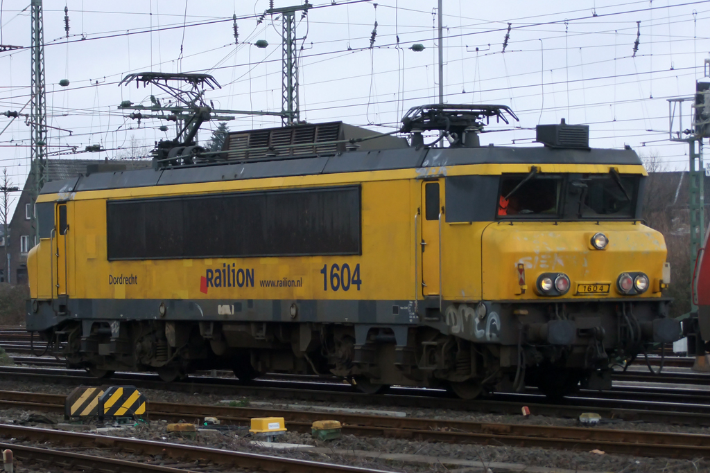 1604  Dordrecht  in Emmerich 26.3.2011