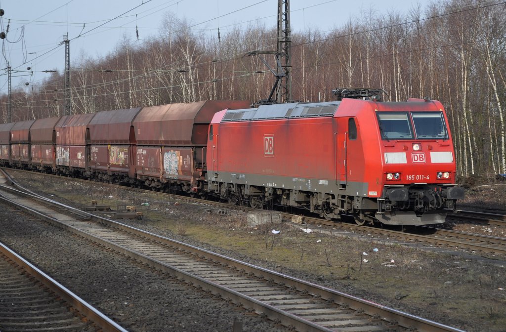 185 011 Essen-Dellwig 12.03.2011