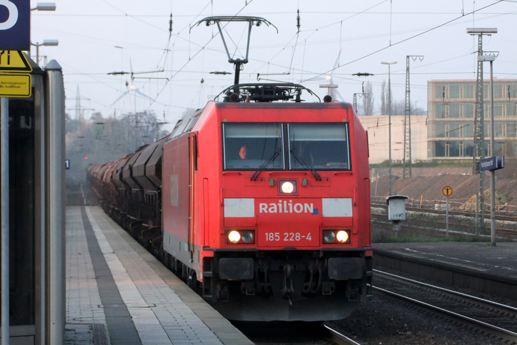 185 228-4 in Recklinghausen 13.4.2012