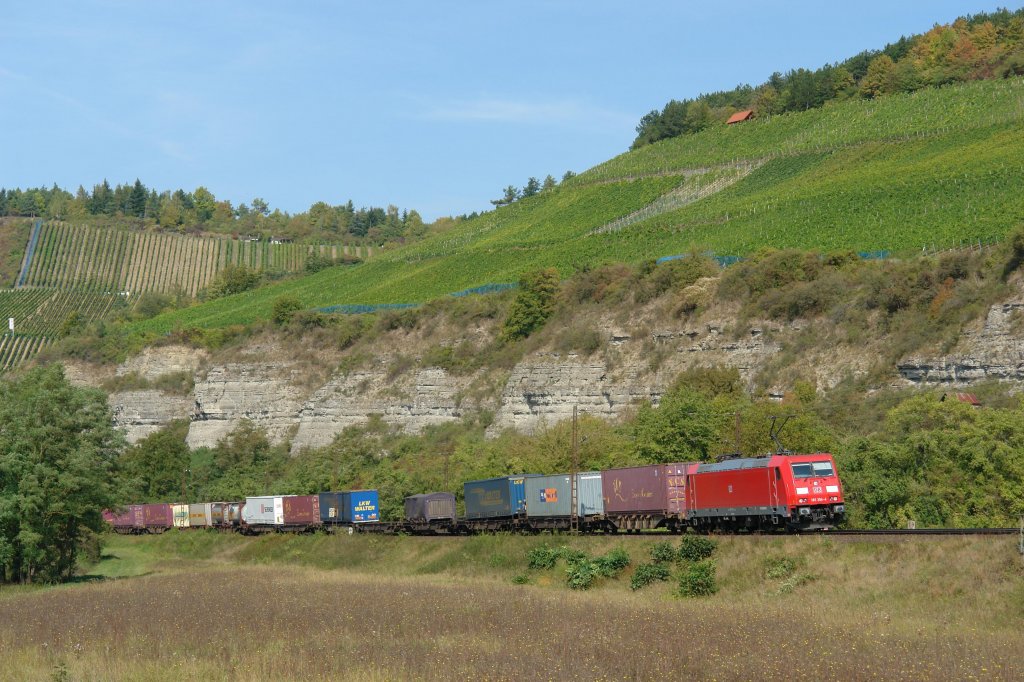 185 394 mit einem KLV Richtung sterreich am 24.09.2011 unterwegs bei Himmelstadt.