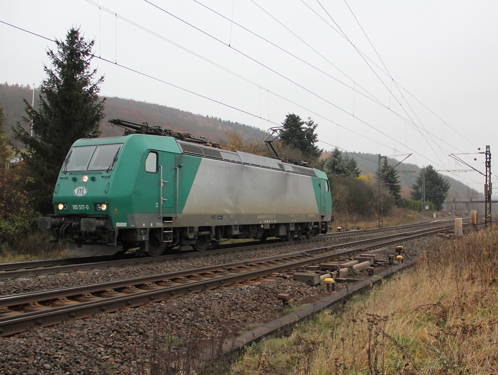 185 517-8 der ITL kam am 16.11.2012 als Tfzf in Richtung Sden ber die KBS 610. Aufgenommen bei Mecklar.