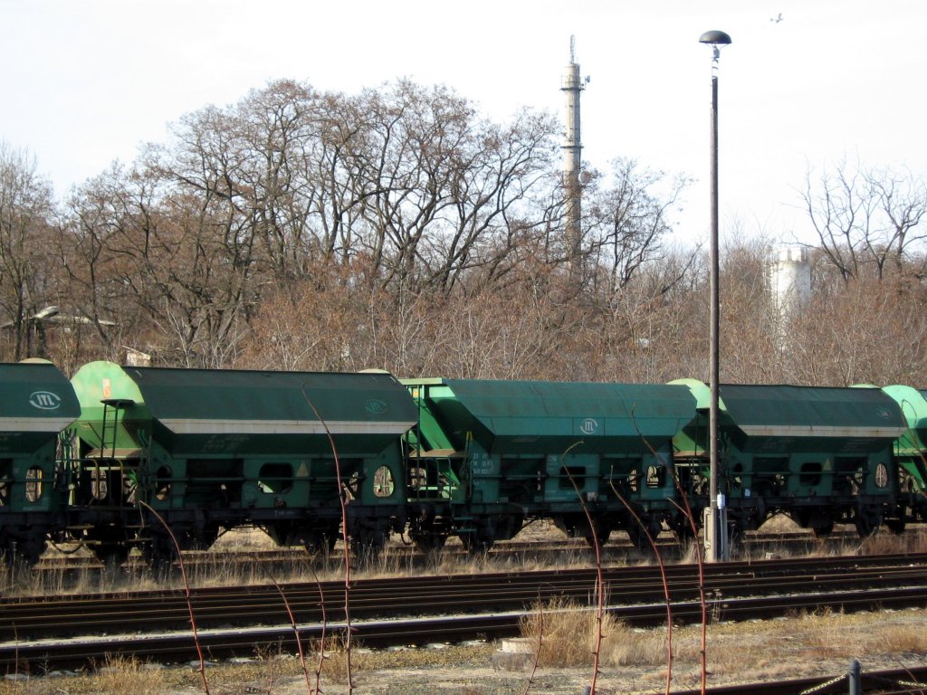 2012-03-03 Farbvarianten ITL-Waggons in Kamenz