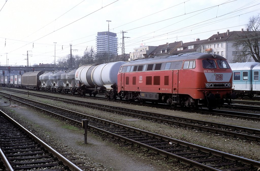   215 002  Ulm Hbf  03.04.01