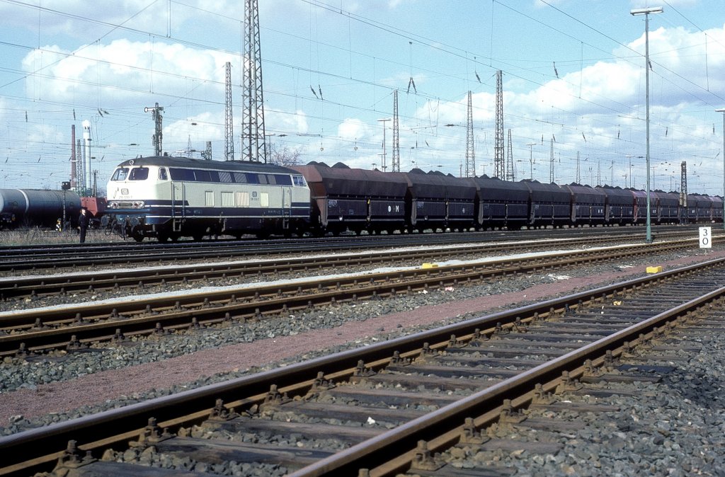  216 030  Oberhausen - West  22.04.86