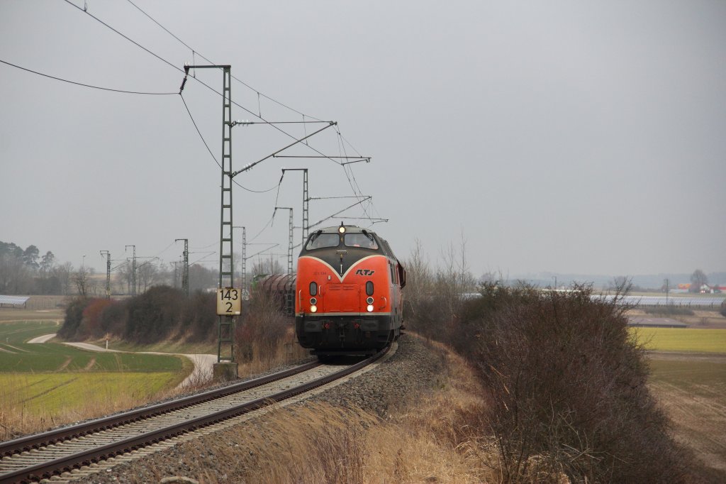 221 134-0 RTS mit 293 024-6 EIB die nachschiebt bei Ebersdorf am 05.04.2013.