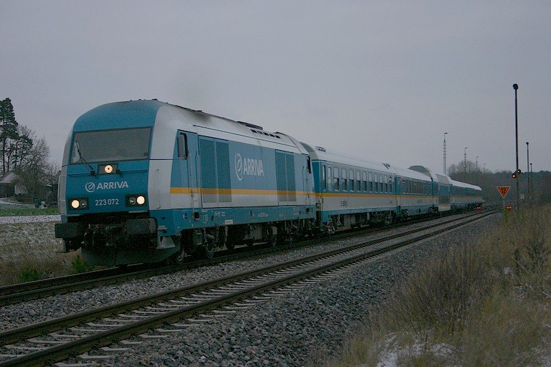 223-072 mi einem Alex nach Mnchen bei Irrenlohe.(KBS 855,13.12.2009)