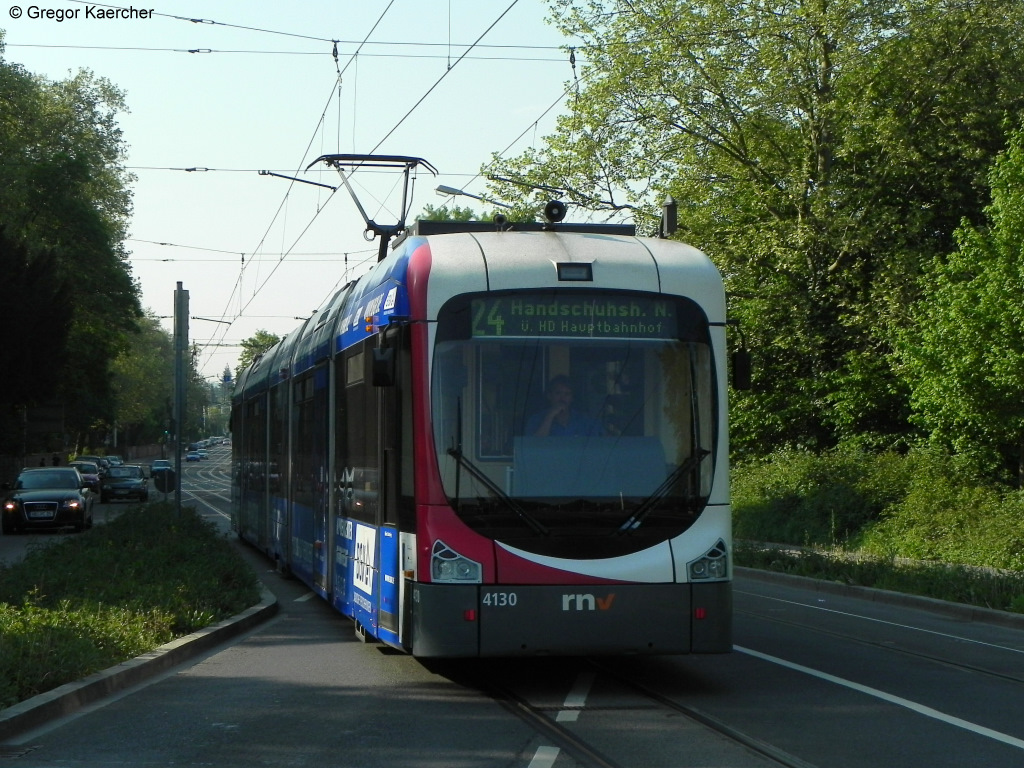 24.03.2011: Wagen 4130 erreicht den Bahnhof Heidelberg Weststadt/Sdstadt.