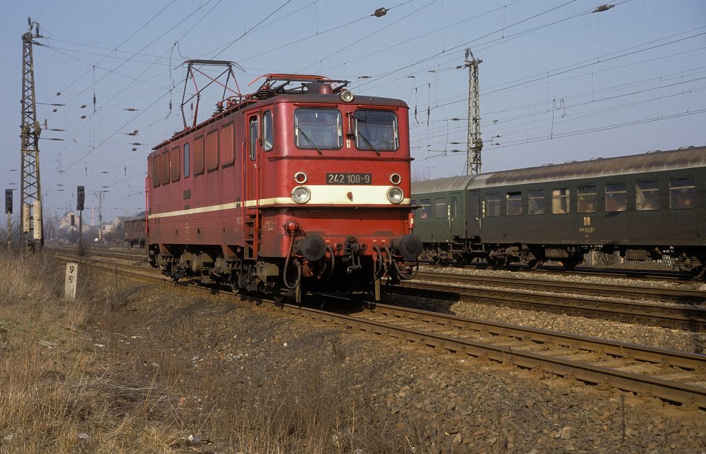 242 108  Gaschwitz  04.03.91