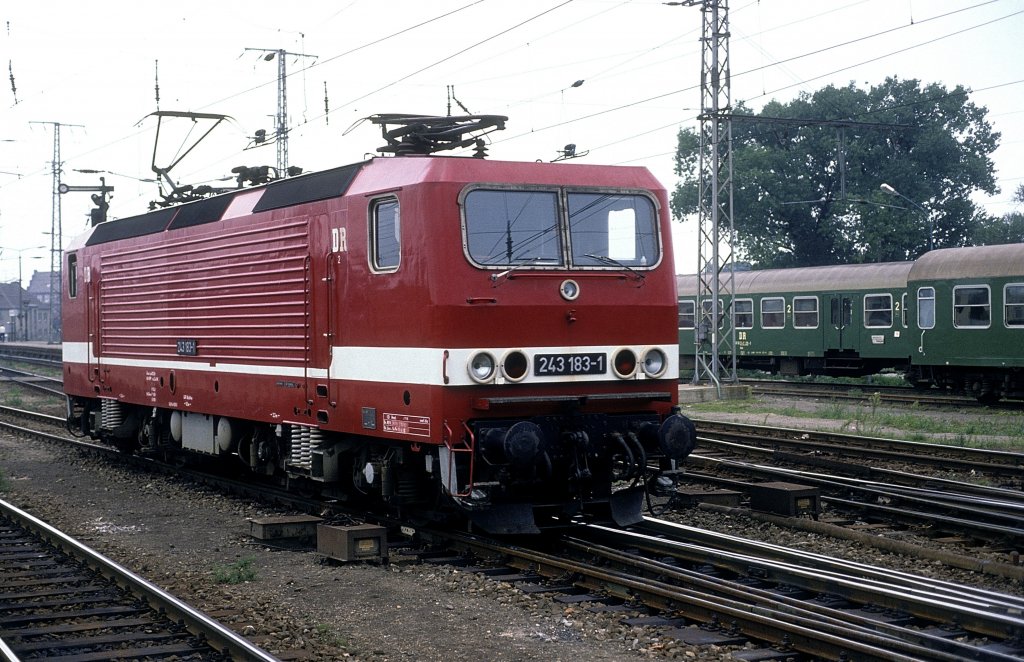  243 183  Stralsund  31.08.90