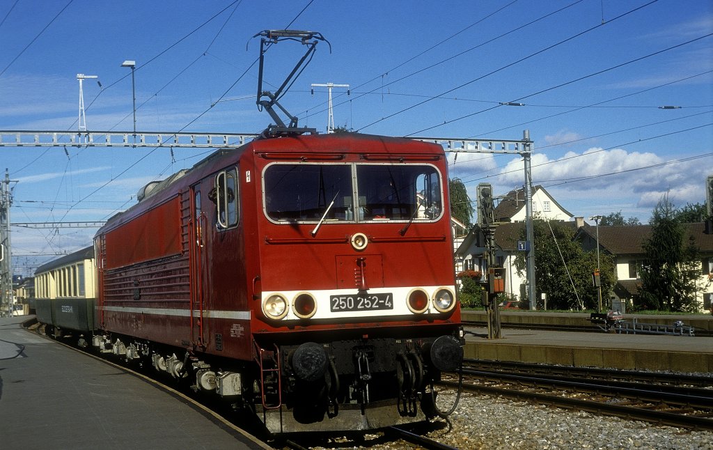 250 252  Samstagern  25.09.90