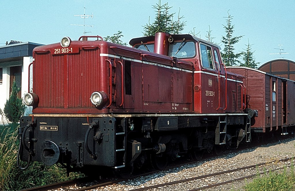 251 903  pfingen  13.02.82